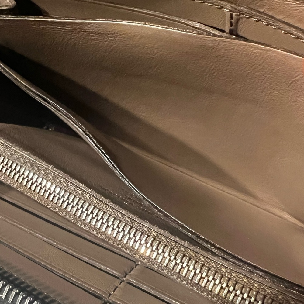 LOUIS VUITTON Portefeuille
Comet Long Wallet (BLACK) - Picture 13 of 16